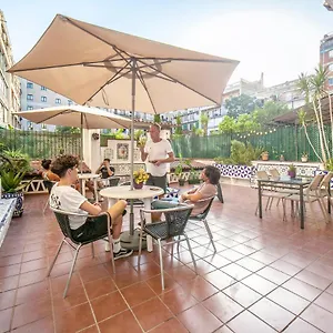 Хостел Fabrizzios Terrace, Барселона