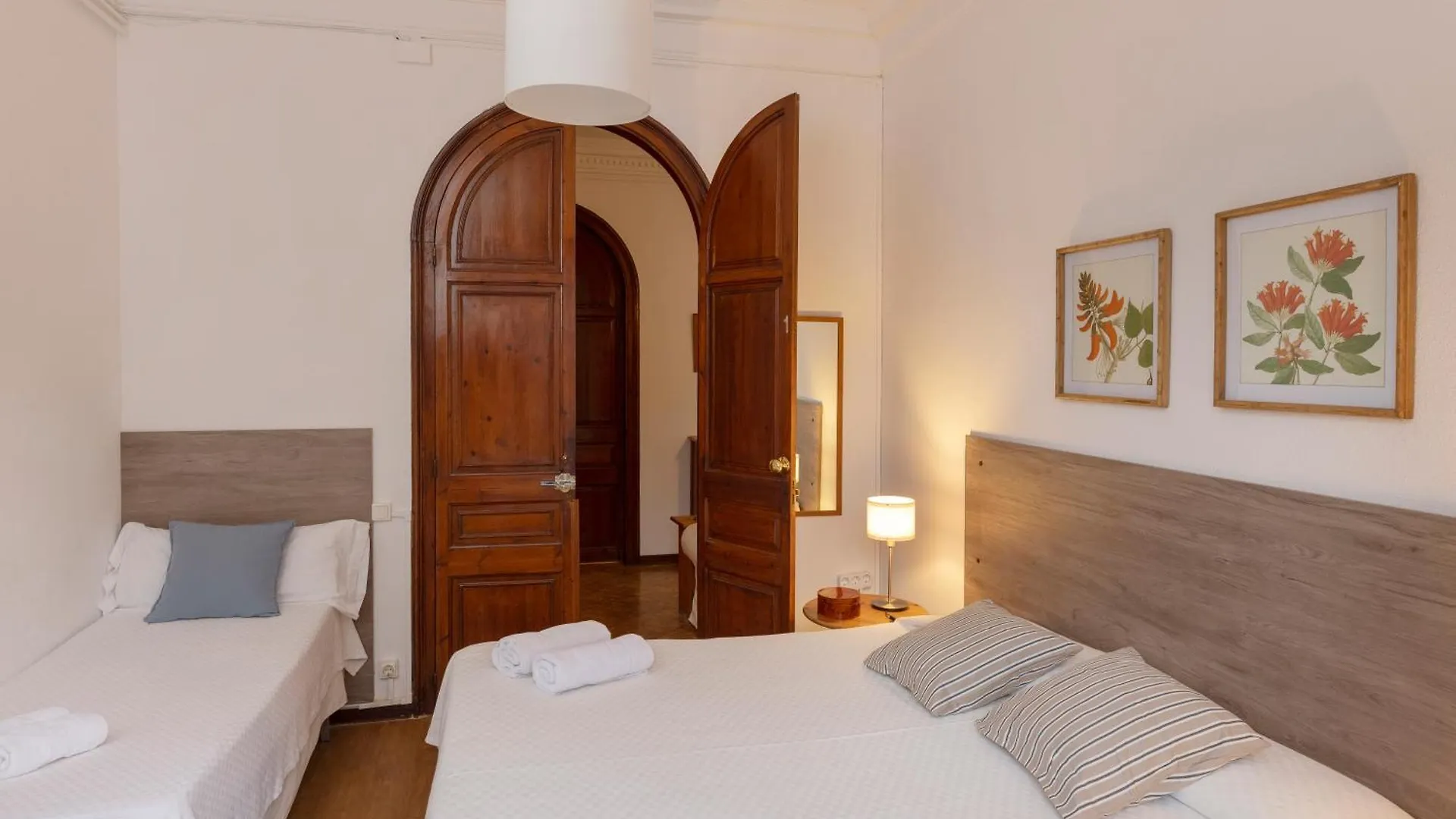 Ally'S Bed&Breakfast, Barcelona 2*,
