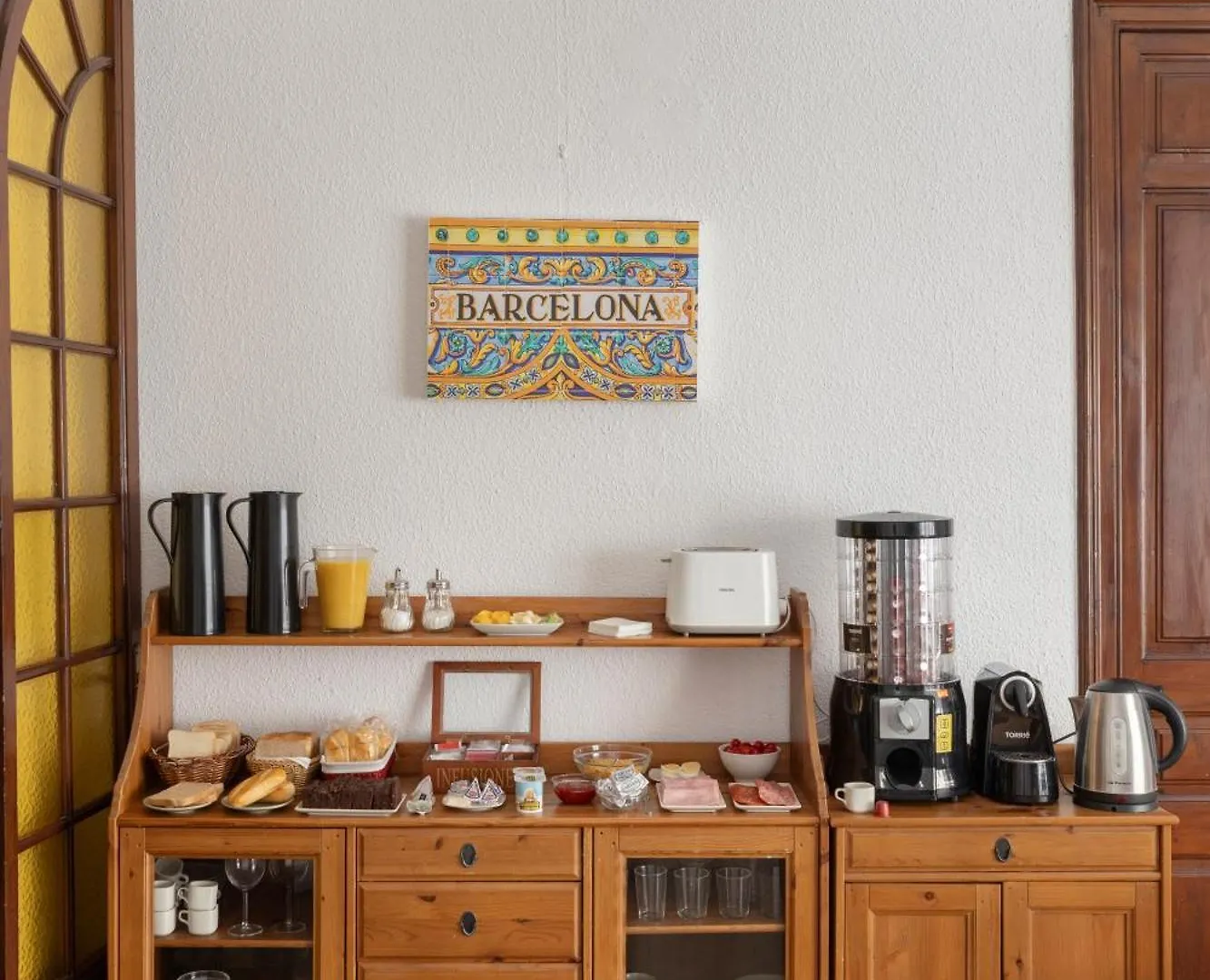 Ally'S Bed&Breakfast, Barcelona Espanha